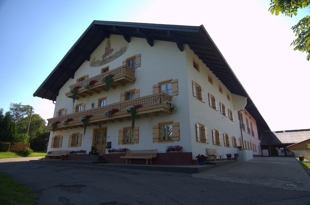 Bio Ferienhof Heiler Feldkirchen-Westerham Eksteriør bilde